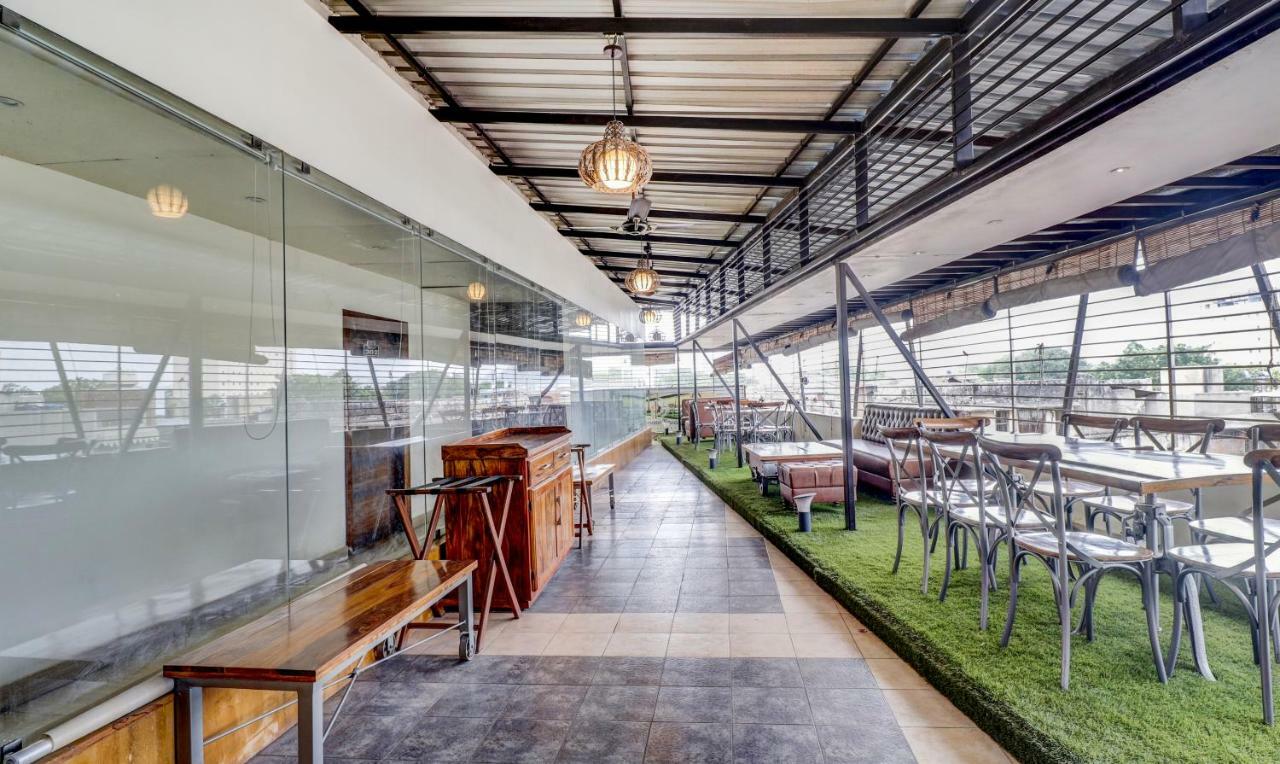 阿杰梅尔丽景酒店 外观 照片